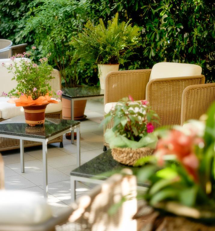 Acasamia Welchome Hotel Rimini Zewnętrze zdjęcie