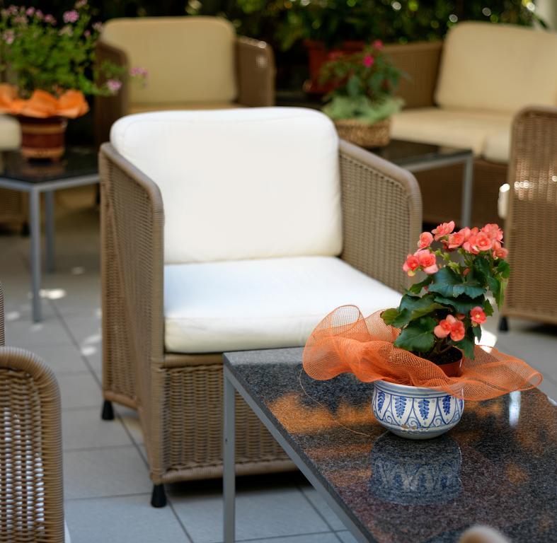 Acasamia Welchome Hotel Rimini Zewnętrze zdjęcie